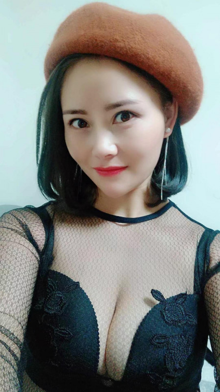 纯天然美少妇 小温暖